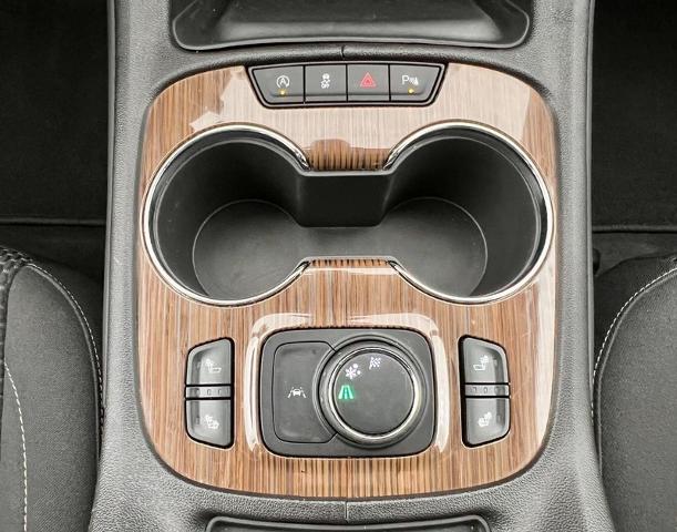 2023 GMC Acadia Vehicle Photo in EFFINGHAM, IL 62401-2832