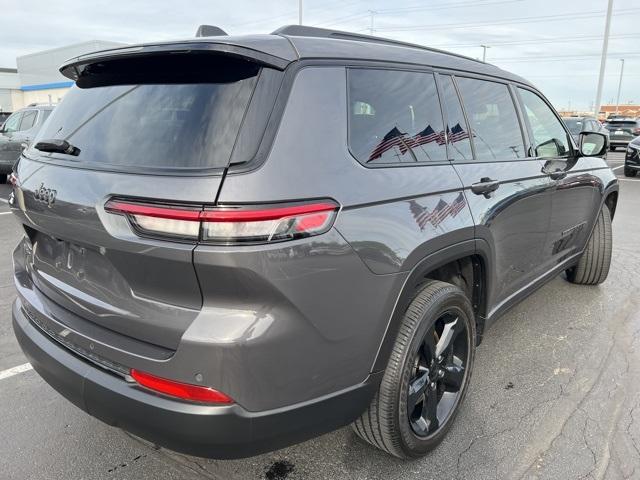2023 Jeep Grand Cherokee L Vehicle Photo in GREEN BAY, WI 54304-5303