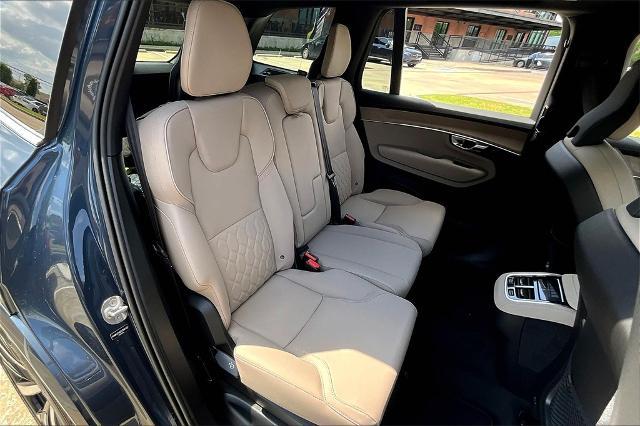 2025 Volvo XC90 Vehicle Photo in Houston, TX 77007