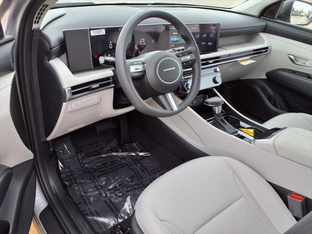 2025 Hyundai TUCSON Vehicle Photo in Peoria, IL 61615