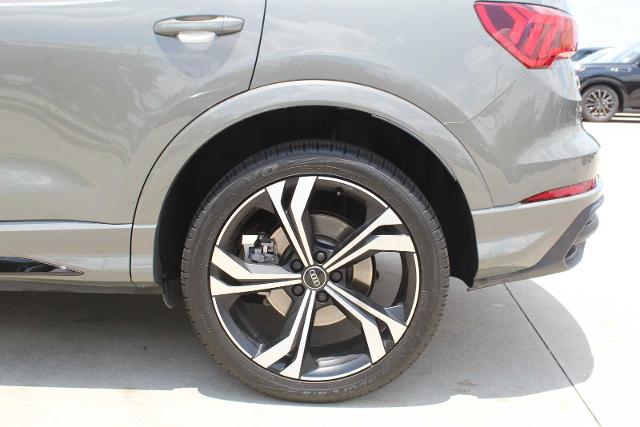2023 Audi Q3 Vehicle Photo in HOUSTON, TX 77090