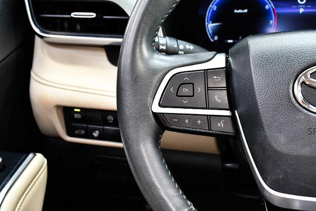 2023 Toyota Highlander Vehicle Photo in DALLAS, TX 75235