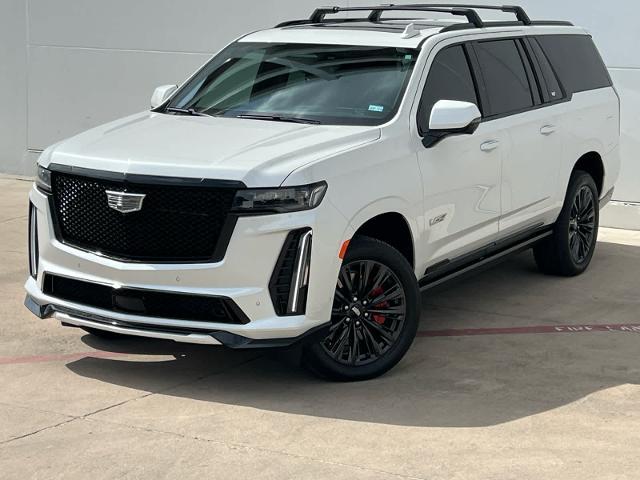 2023 Cadillac Escalade ESV Vehicle Photo in Grapevine, TX 76051