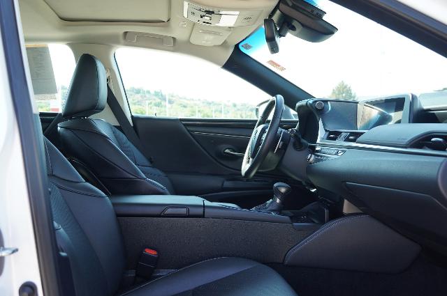 2021 Lexus ES 300h Vehicle Photo in Riverdale, UT 84405