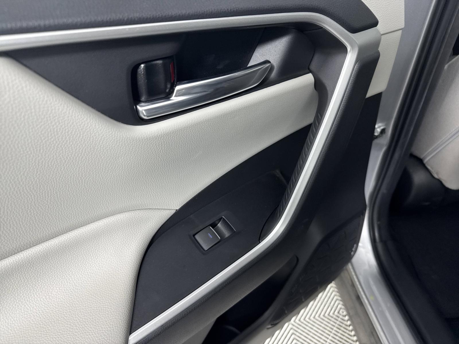 2022 Toyota RAV4 Vehicle Photo in GEORGETOWN, TX 78626-7508