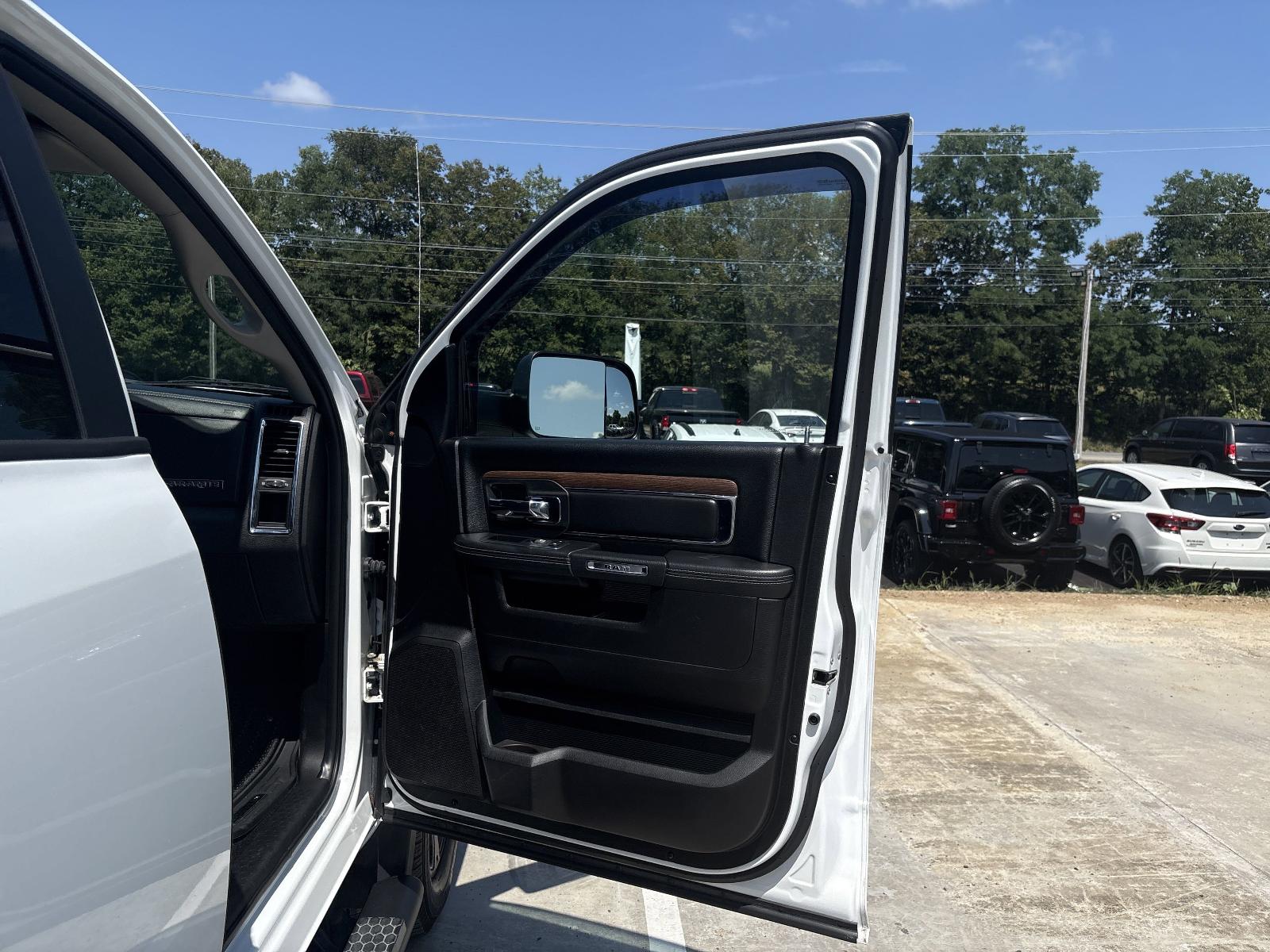 2017 Ram 2500 Vehicle Photo in Mechanicsburg, PA 17050-1707