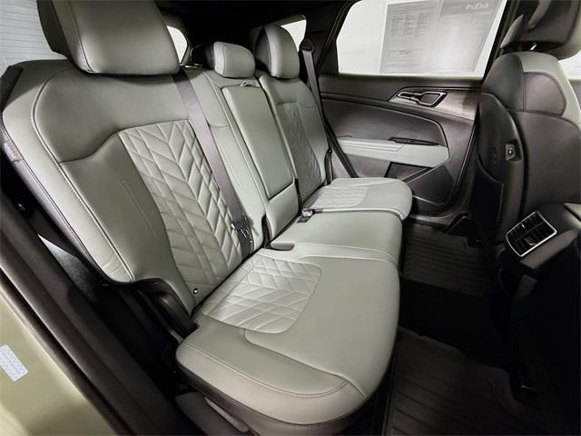 2025 Kia Sportage Vehicle Photo in Everett, WA 98204