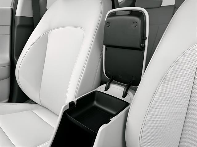2025 Hyundai KONA Vehicle Photo in Green Bay, WI 54304