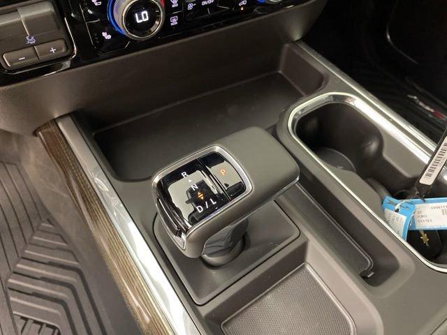 2025 Chevrolet Silverado 1500 Vehicle Photo in PHOENIX, AZ 85014-3381