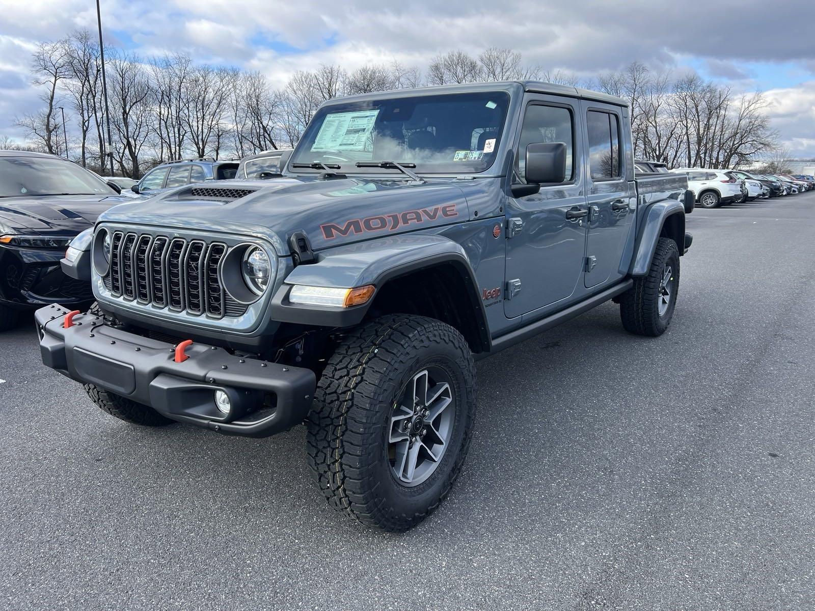 2025 Jeep Gladiator Vehicle Photo in Mechanicsburg, PA 17050-1707
