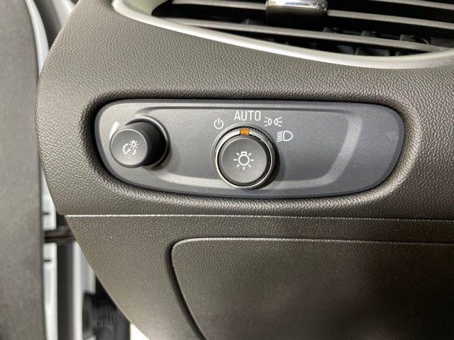 2025 Chevrolet Malibu Vehicle Photo in PHOENIX, AZ 85014-3381