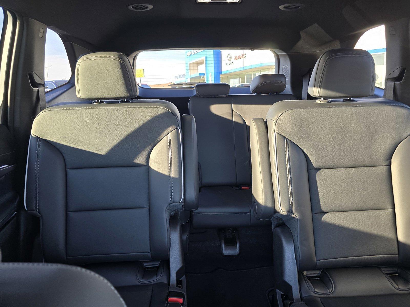 2025 Buick Enclave Vehicle Photo in Rolla, MO 65401