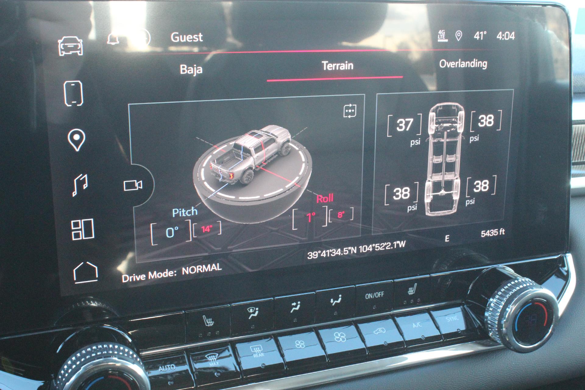 2025 GMC Canyon Vehicle Photo in AURORA, CO 80012-4011