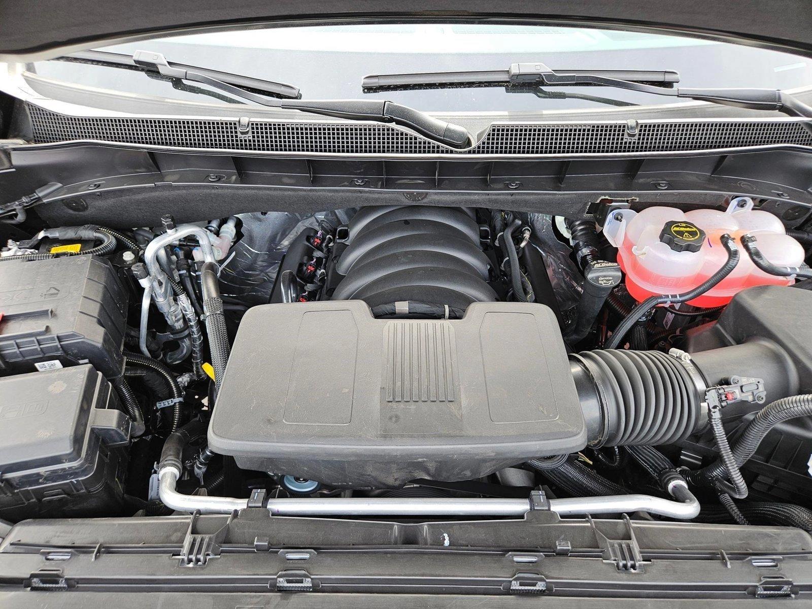 2025 Chevrolet Suburban Vehicle Photo in PEORIA, AZ 85382-3715