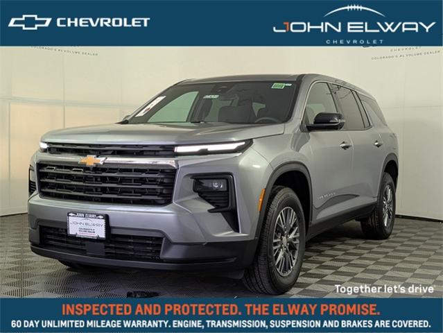 2024 Chevrolet Traverse Vehicle Photo in ENGLEWOOD, CO 80113-6708