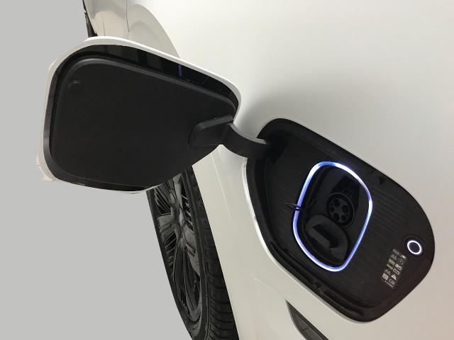 2025 Cadillac ESCALADE IQ Vehicle Photo in GREEN BAY, WI 54303-3330