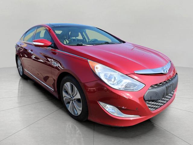 2014 Hyundai SONATA Hybrid Vehicle Photo in Green Bay, WI 54304