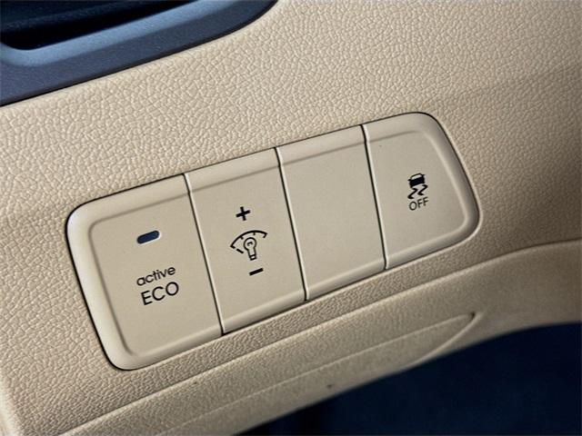 2013 Hyundai ELANTRA Vehicle Photo in Everett, WA 98204