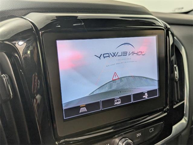 2022 Chevrolet Traverse Vehicle Photo in ENGLEWOOD, CO 80113-6708