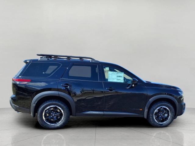2025 Nissan Pathfinder Vehicle Photo in Oshkosh, WI 54904
