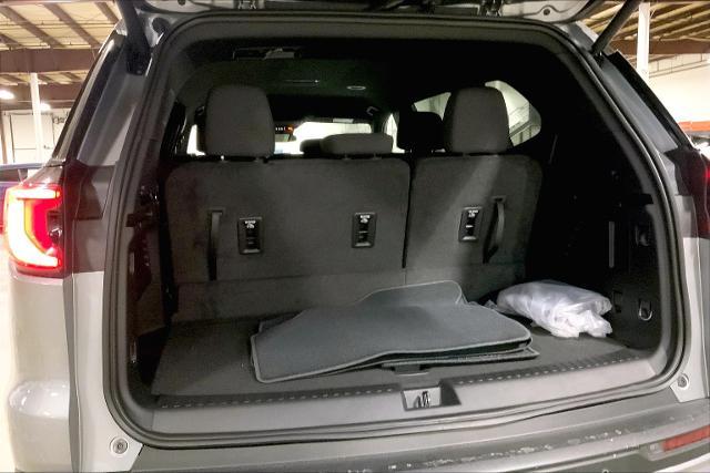 2025 GMC Acadia Vehicle Photo in KANSAS CITY, MO 64114-4545