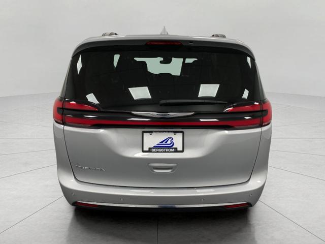 2022 Chrysler Pacifica Vehicle Photo in Appleton, WI 54913