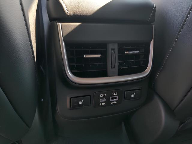 2025 Subaru Outback Vehicle Photo in Green Bay, WI 54304