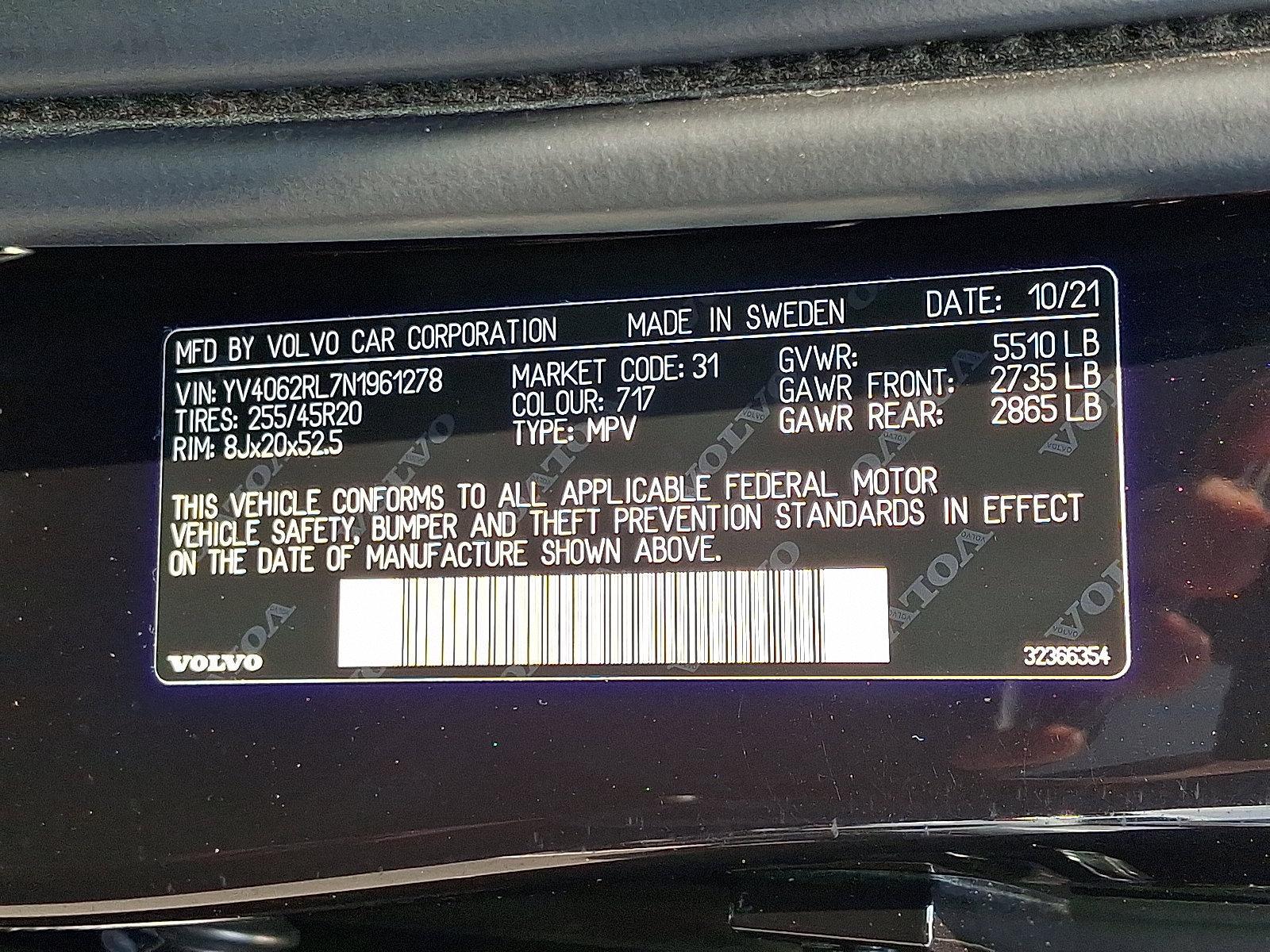 2022 Volvo XC60 Vehicle Photo in Trevose, PA 19053