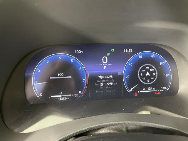 2024 Toyota Highlander Vehicle Photo in GILBERT, AZ 85297-0402