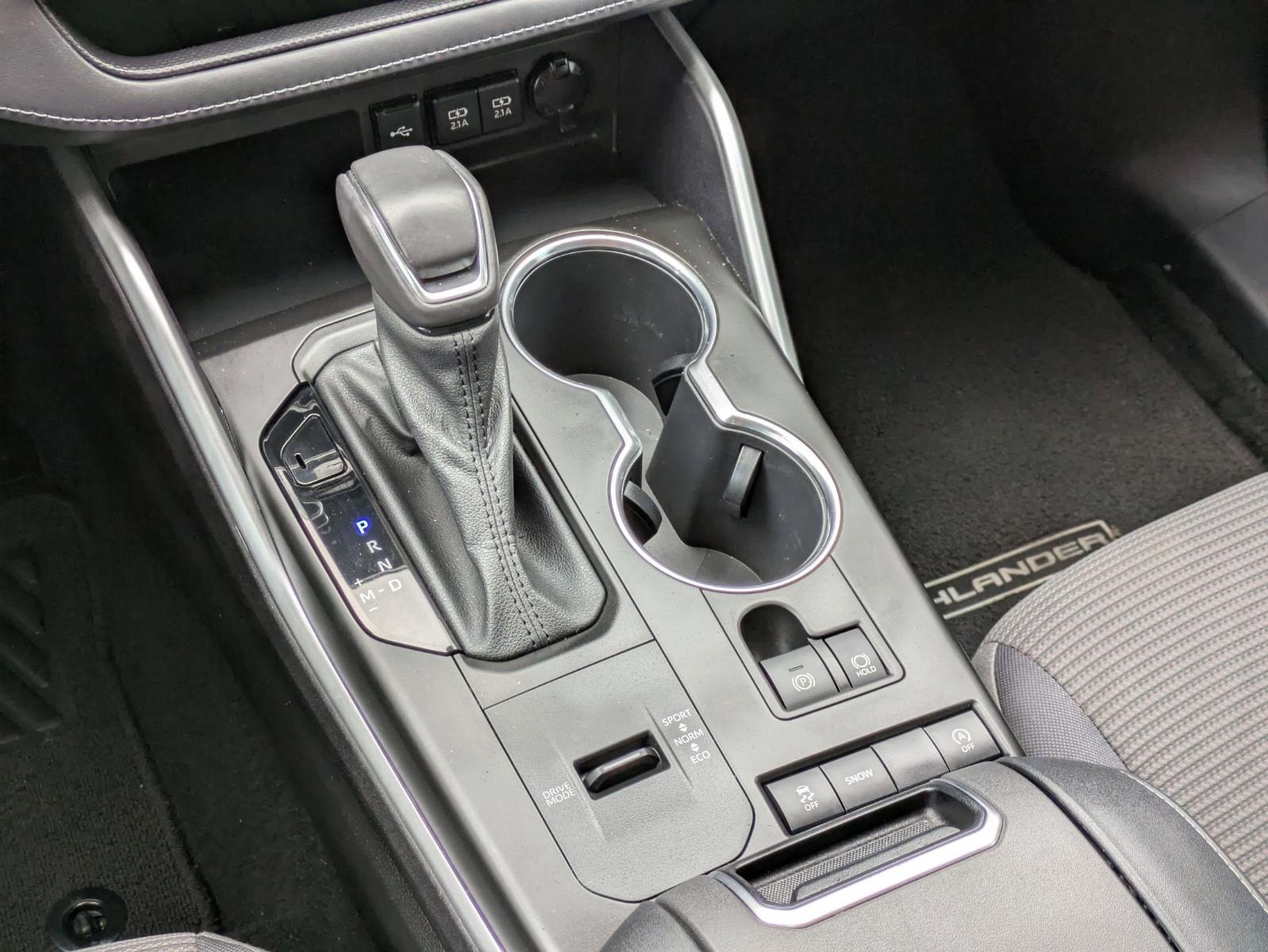 2021 Toyota Highlander Vehicle Photo in SELMA, TX 78154-1460