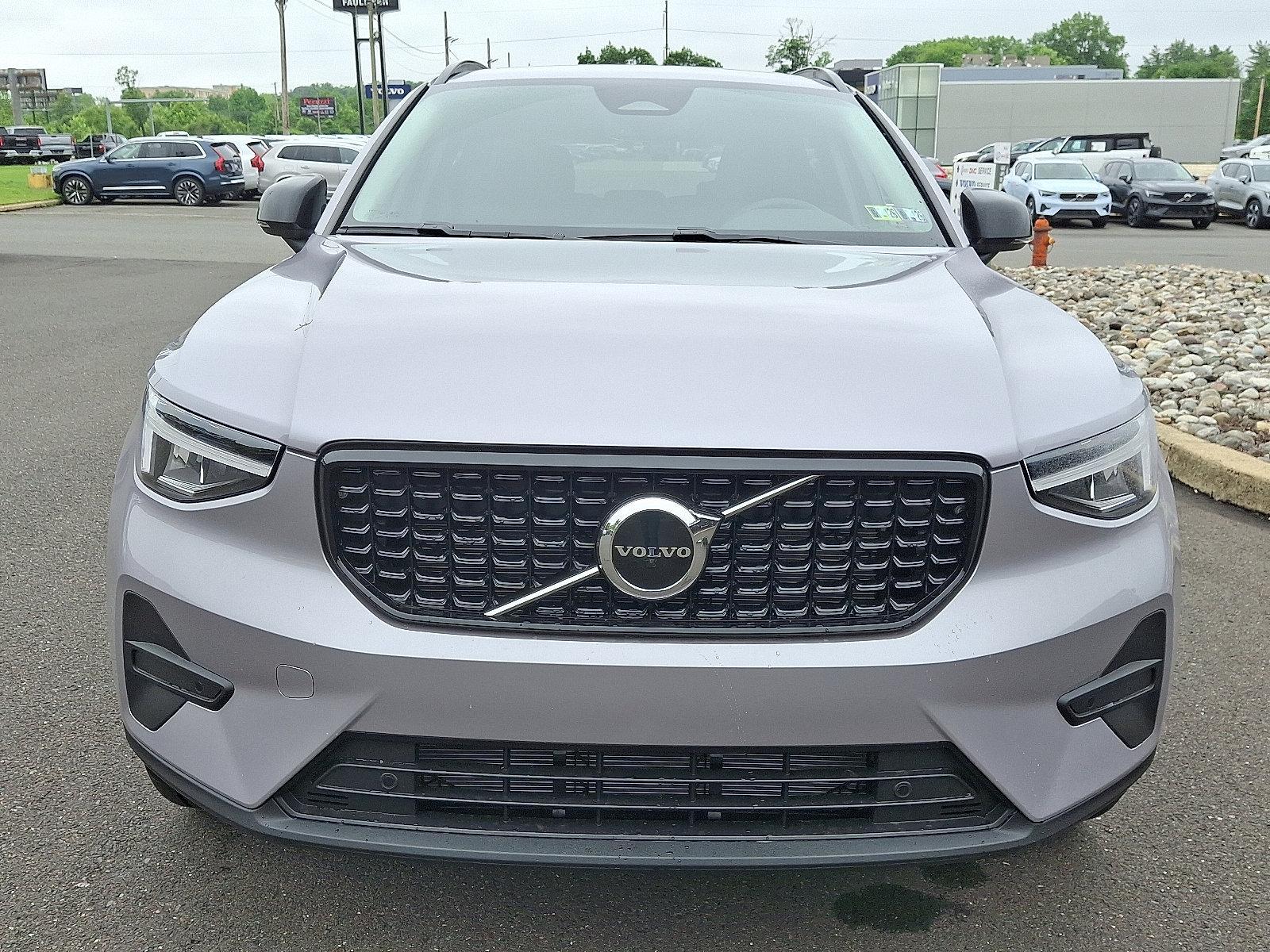 2026 Volvo XC40 Vehicle Photo in Trevose, PA 19053