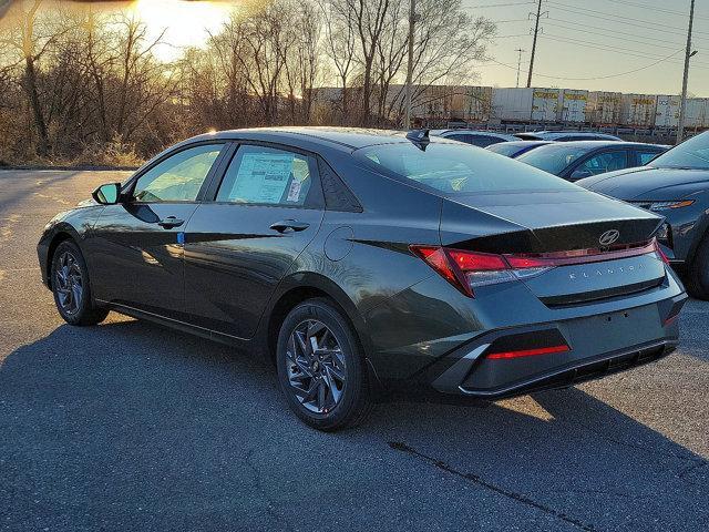 2025 Hyundai ELANTRA Vehicle Photo in Harrisburg, PA 17111