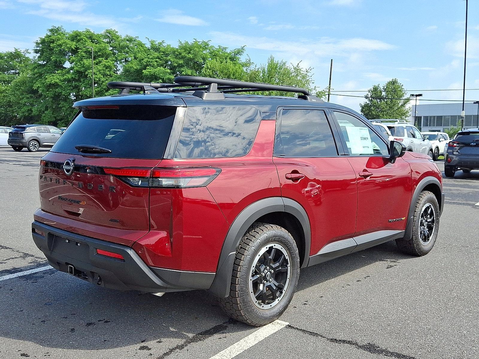 2025 Nissan Pathfinder Vehicle Photo in Mechanicsburg, PA 17050-2306