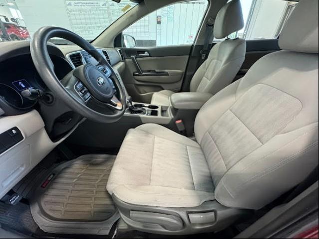 2017 Kia Sportage Vehicle Photo in Green Bay, WI 54304