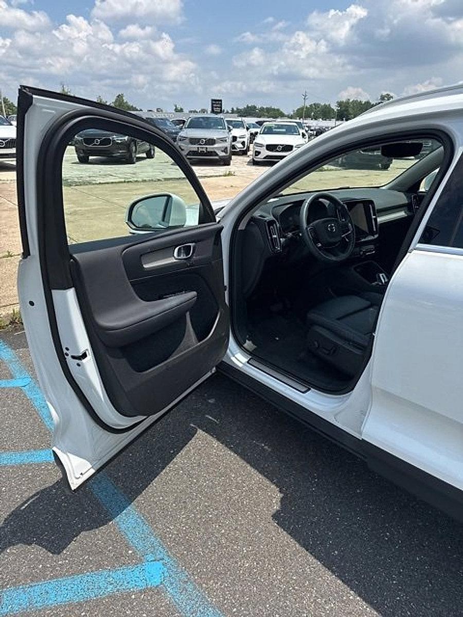 2023 Volvo XC40 Vehicle Photo in Trevose, PA 19053