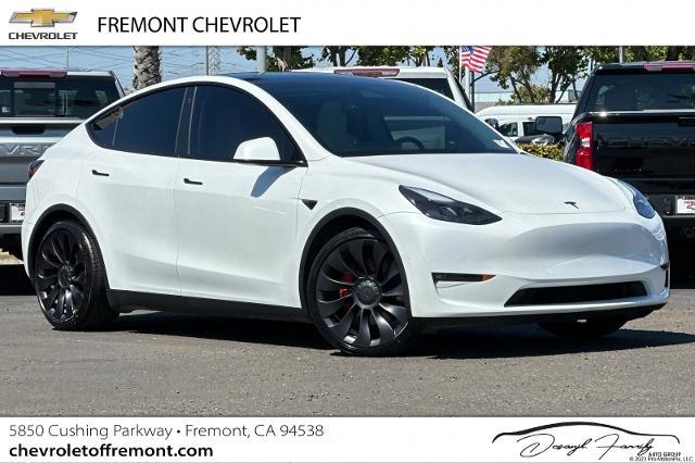 Used 2022 Tesla Model Y Performance with VIN 7SAYGDEFXNF345213 for sale in Northfield, Minnesota