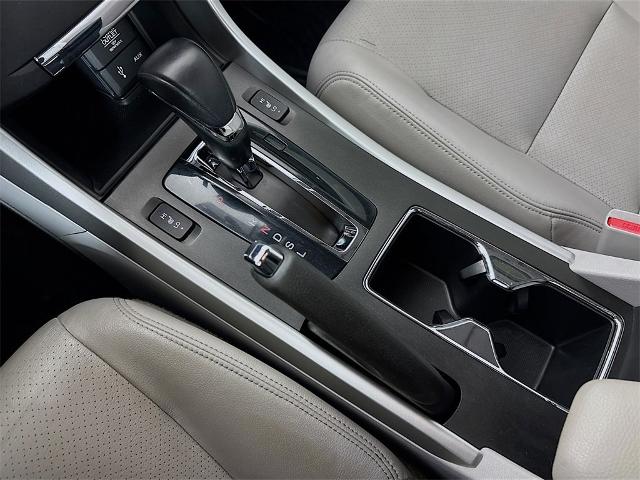2015 Honda Accord Sedan Vehicle Photo in PUYALLUP, WA 98371-4149