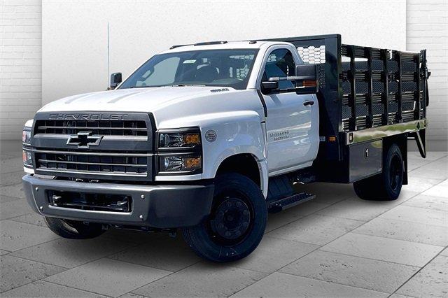 2024 Chevrolet Silverado Chassis Cab Vehicle Photo in INDEPENDENCE, MO 64055-1314