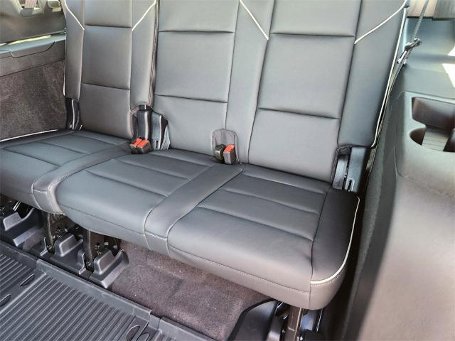 2024 Cadillac Escalade ESV Vehicle Photo in Oklahoma City, OK 73114