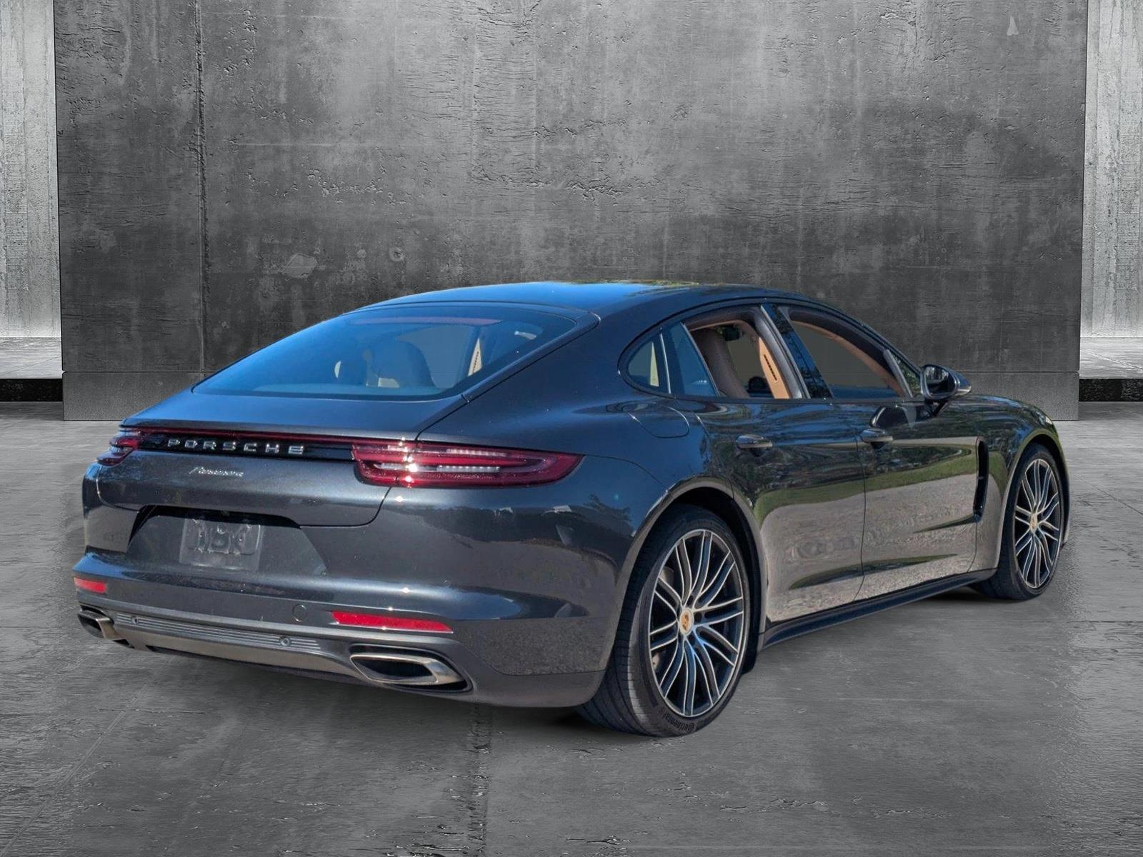 2018 Porsche Panamera Vehicle Photo in Sarasota, FL 34231