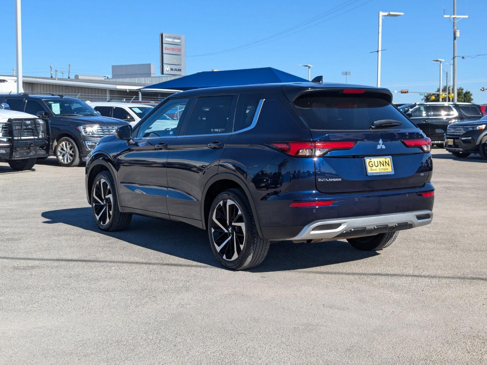 2024 Mitsubishi Outlander Vehicle Photo in Seguin, TX 78155