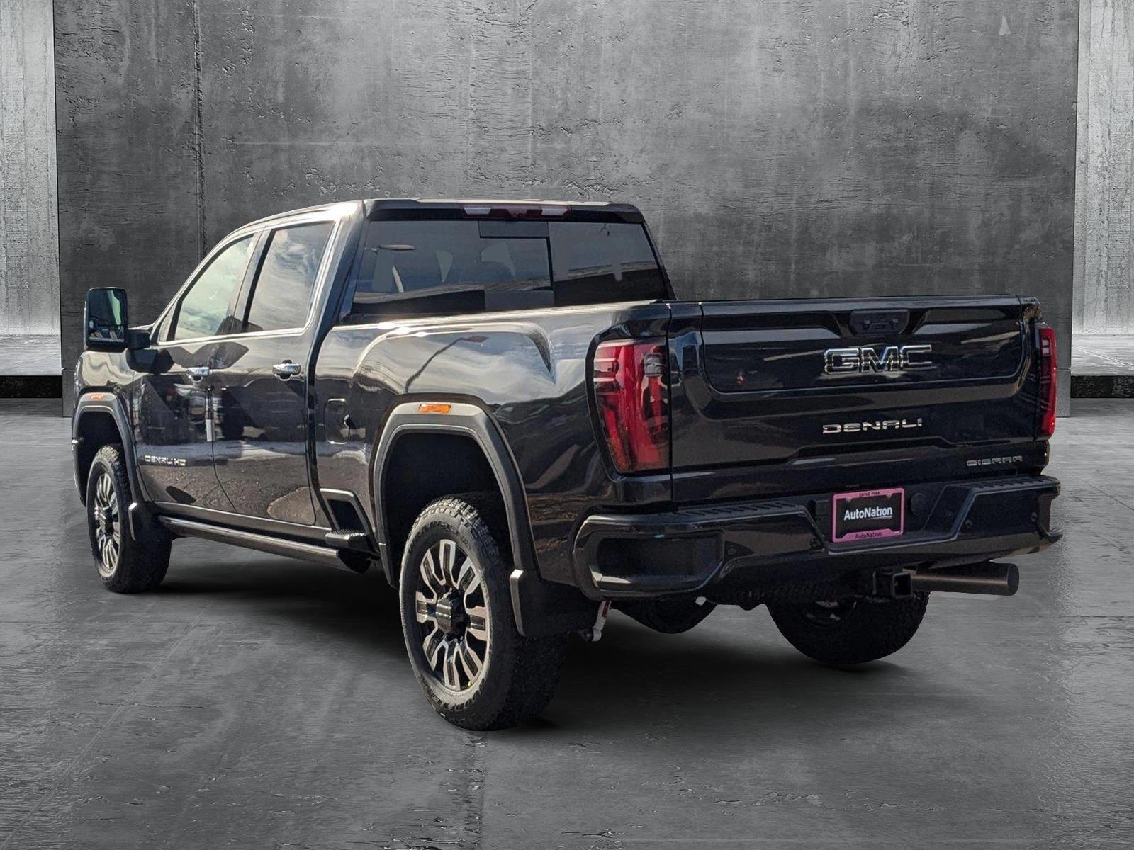 2025 GMC Sierra 2500 HD Vehicle Photo in LONE TREE, CO 80124-2750