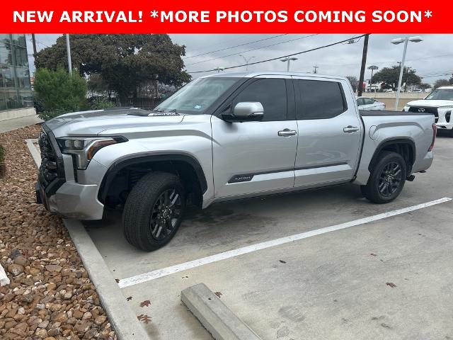 2022 Toyota Tundra 4WD Vehicle Photo in San Antonio, TX 78230