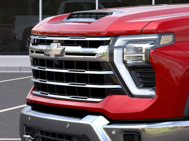 2025 Chevrolet Silverado 2500 HD Vehicle Photo in LEOMINSTER, MA 01453-2952