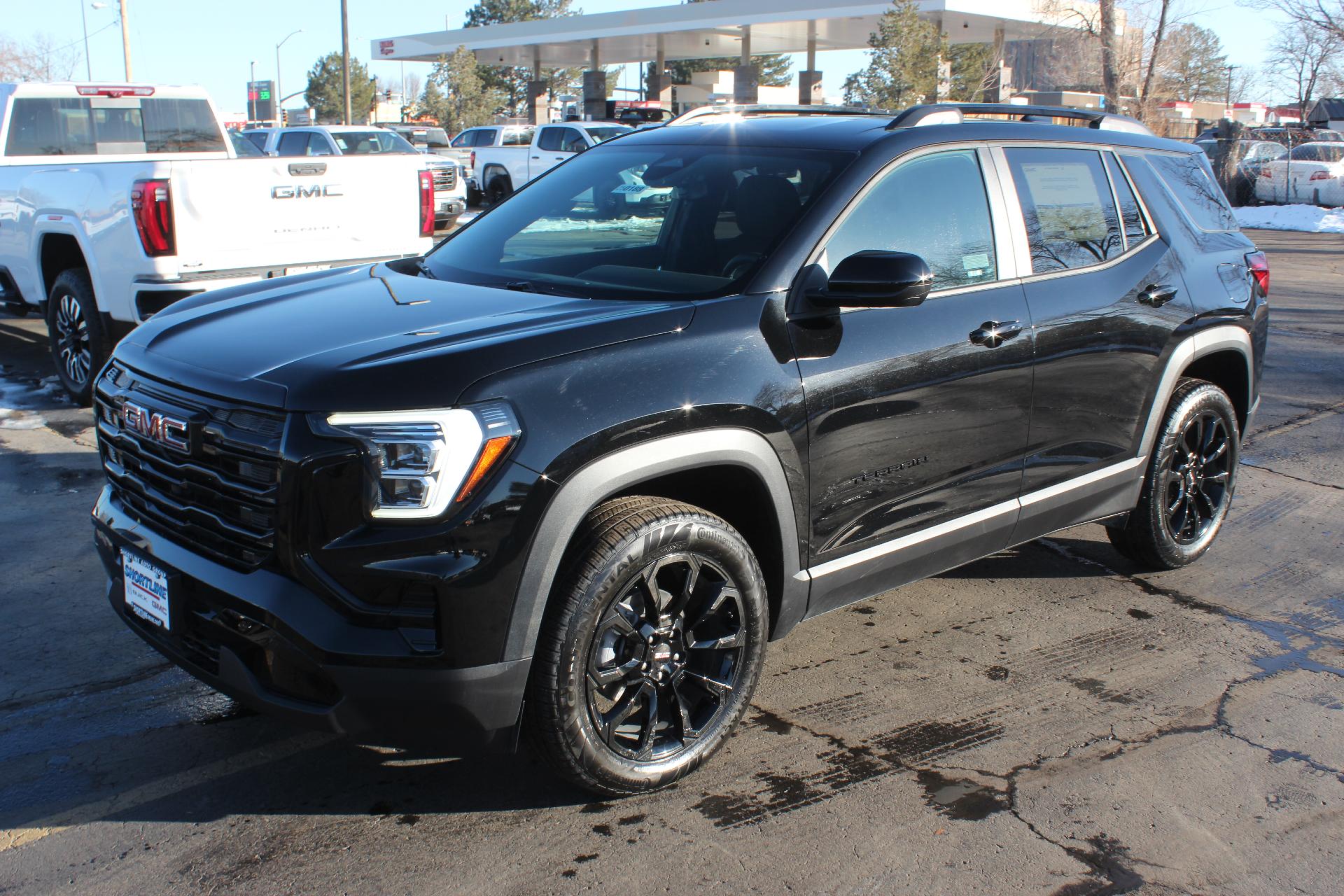 2025 GMC Terrain Vehicle Photo in AURORA, CO 80012-4011