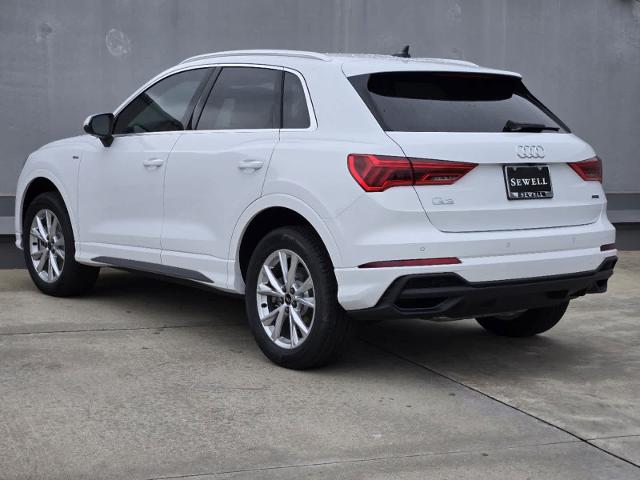 2025 Audi Q3 Vehicle Photo in SUGAR LAND, TX 77478