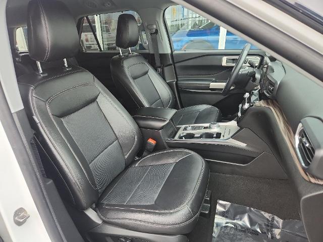 2023 Ford Explorer Vehicle Photo in HAYS, KS 67601-1994
