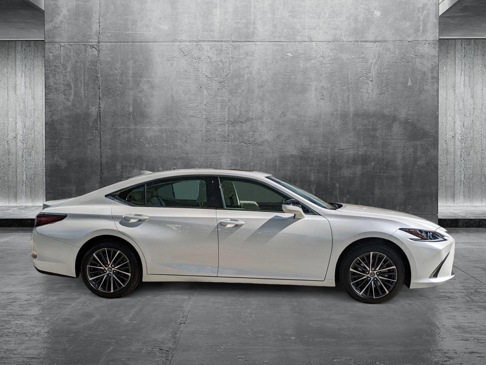 2025 Lexus ES 350 Vehicle Photo in Coconut Creek, FL 33073