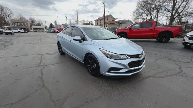 Used 2017 Chevrolet Cruze LT with VIN 1G1BE5SM0H7234948 for sale in Eaton, OH