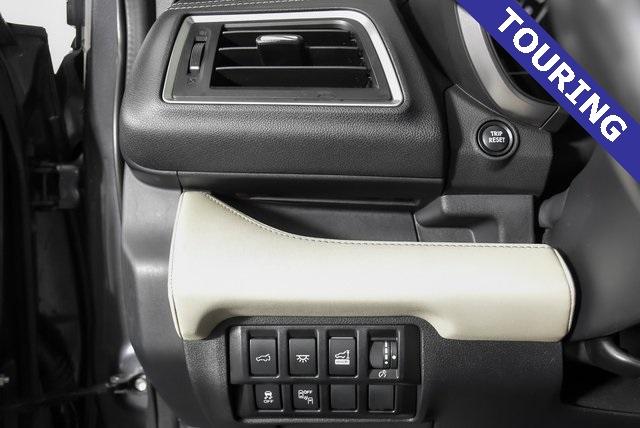 2021 Subaru Ascent Vehicle Photo in Puyallup, WA 98371